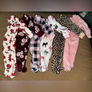 Fuzzy Fleece Footies - Set of 5